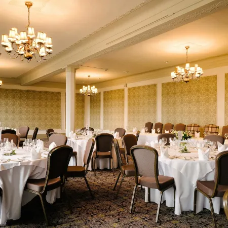 Macdonald Forest Hills Hotel & Spa