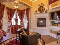 The Anniversary Inn - Fifth South Hotels near Trolley Square