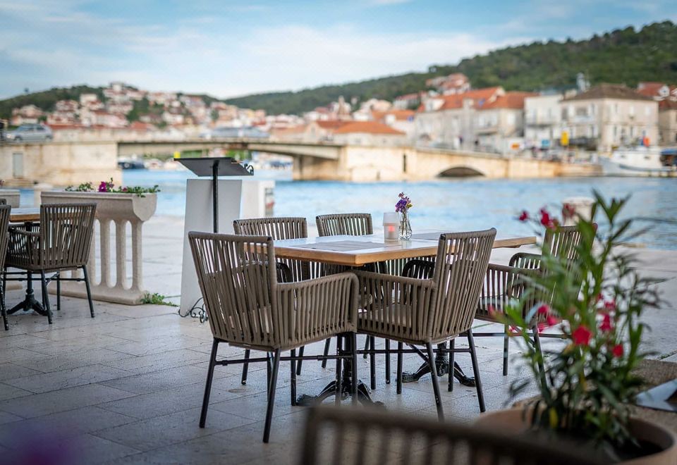 Villa Meri Apartments - Housity
