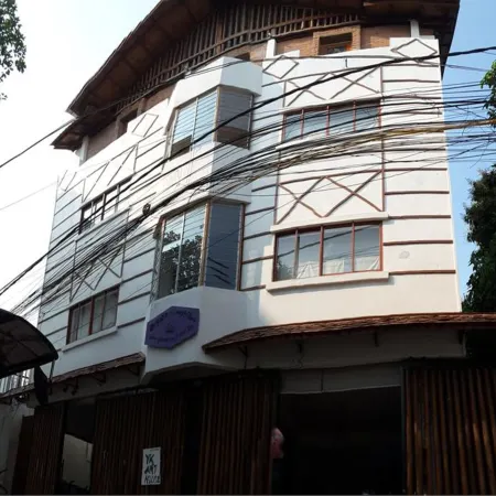 YK Art House & Bong Bonlai Vegan