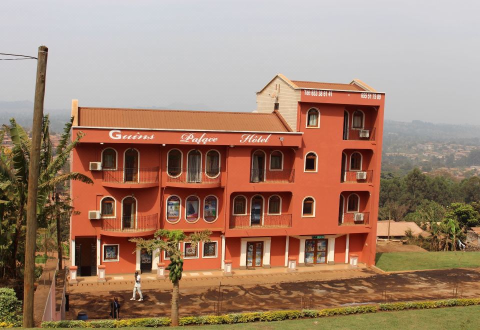 hotel overview picture