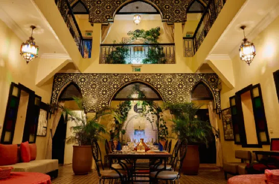 リヤド ローズ デュ デザート