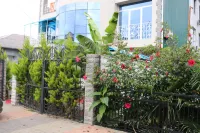Seashell Hotel di Kobuleti