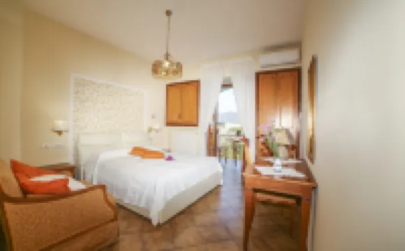 拉維洛景觀酒店