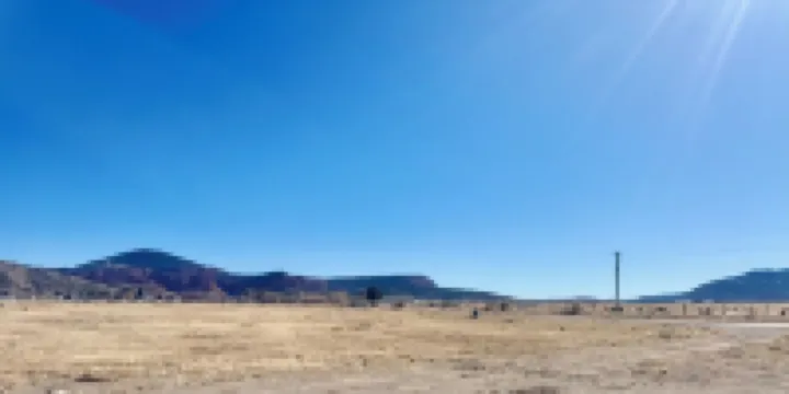 Charming Moonstone Lodge   in beautiful Bicknell with AC, WiFi