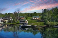 Private Boat Slip and Access to Trails - Charming Retreat Hotels in Northeast Somerset