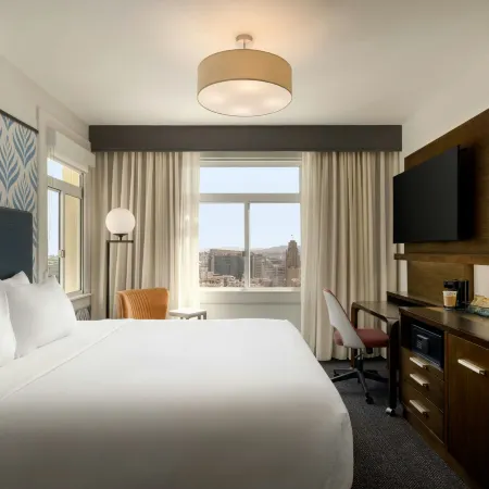 Courtyard San Francisco Union Square Отели рядом с достопримечательностью «Юнион-сквер»