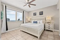 Breathtaking Beach and Ocean Views - Stylish Coastal Retreat