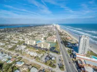 Pool and Game Room with Soaking Tub - Charming Beach Retreat