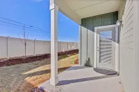 Fresh townhome in Nampa Idaho with 3 bedrooms Hoteles en Nampa