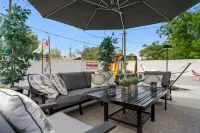 Gay owned fully renovated casita relaxation. Private and clothing optional.