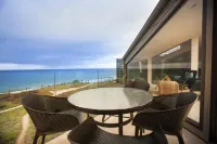 Elegant Oceanfront Escape with Panoramic Views - Exquisite Coastal Retreat Hotel a Solana Beach