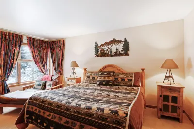 Ski Run Condominiums 108 Hotels in Mountain House