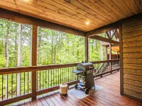 Chic Hideaway - Outdoor Fireplace, TV, Hot Tub Hotels in McCurtain County
