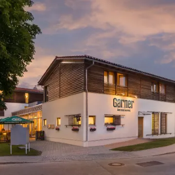 Garner Hotel Munich - Messe by IHG Hotel dekat Stasiun Bawah Tanah Moosfeld