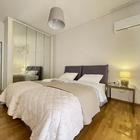 Cassiopeia - Glyfada Apartment