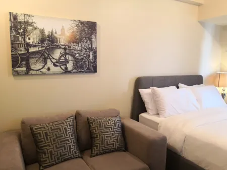 Centrio Tower Studio Unit