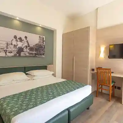 Hotel Esperia Rooms