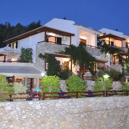 Villa Maraki