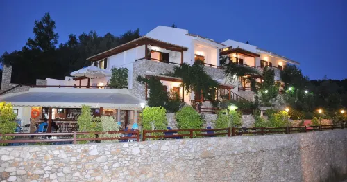 Villa Maraki