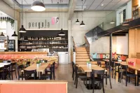 Hotel Zeitgeist Vienna Hauptbahnhof - Barer