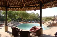 Maneaters Hotels in Tsavo