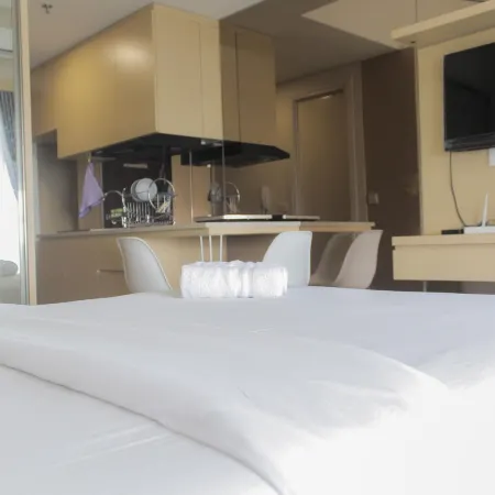 Comfort Minimalist Studio at Parkland Avenue Apartment