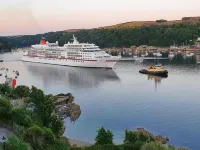 The Slipway Fowey Harbour Parking 1 Min & Garden
