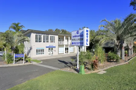 Sandcastles 1770 Motel & Resort Отели рядом с достопримечательностью «Lady Musgrave Island»