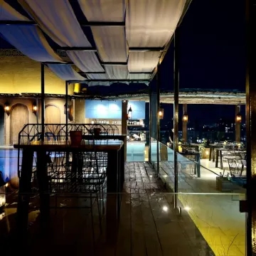Historia Royal Hotels near Amberi