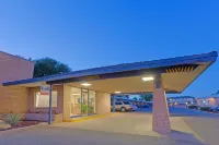Suburban Studios Near Mesa Verde Hotels in Cortez