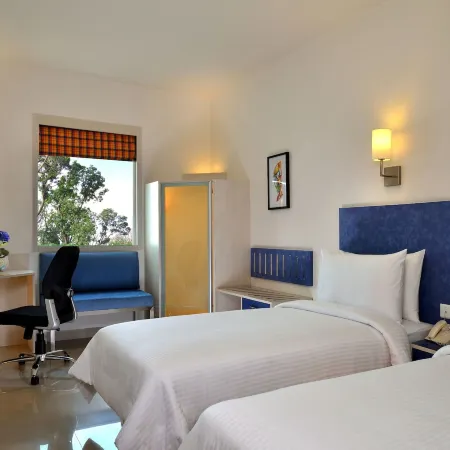 Red Fox by Lemon Tree Hotels, Bhiwadi
