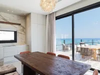 LIV 매킨지 비치 스위트 라르나카 호텔