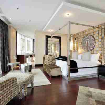 The Michelangelo Towers Rooms