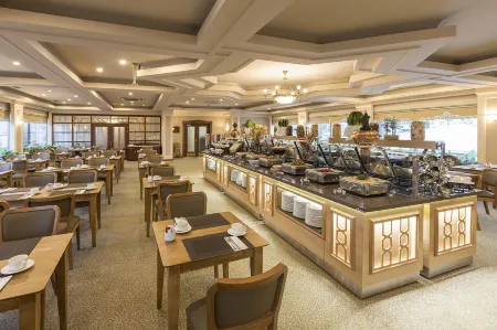 Zorlu Grand Hotel Trabzon Отели в г. Ортахісар