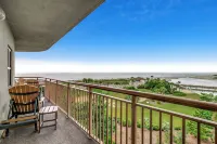 North Beach Resort & Villas - Sea View