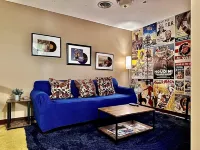 7 Beds Explore Downtown Pittsburgh Large Groups