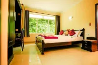 Hotel Emerald Inn