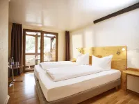 Daslenz Hotel a Briedern