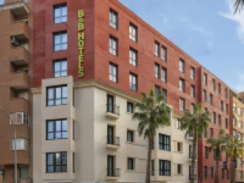 B&B ホテル アリカンテ セントロ アリカンテ駅周辺のホテル