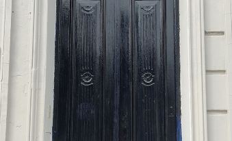 Mediterraneo Youth Hostel