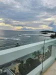 Sandy Bliss - Sea View