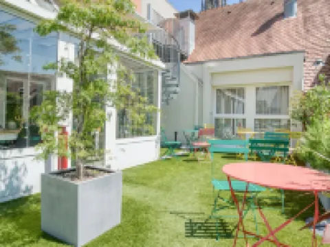 La Maison Hôtel Mulhouse Centre Hotels near Train City