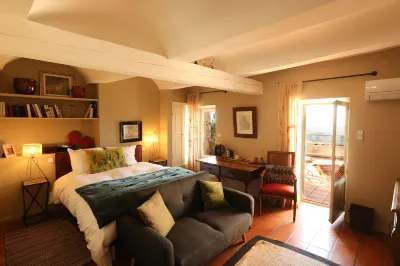 La Treille Muscate Hotels in Allex