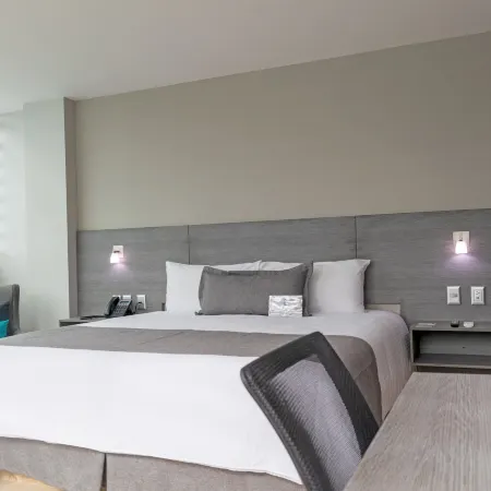 Hotel 5 Inn Plus