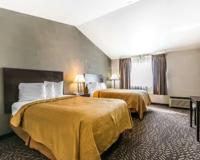 Quality Inn & Suites University-Airport Hotels in Louisville