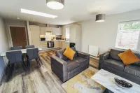 The Stay Company, Devonshire Court