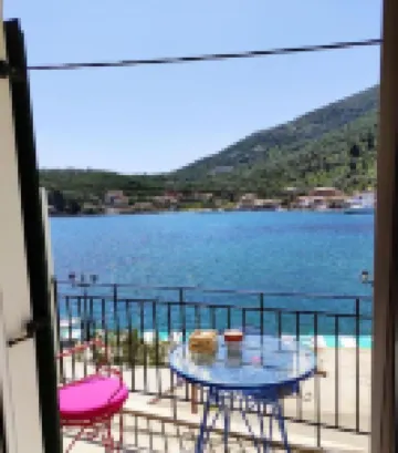 อพาร์ทเม้นท์ยอดเยี่ยมพร้อมอาหารเช้าใกล้ทะเล