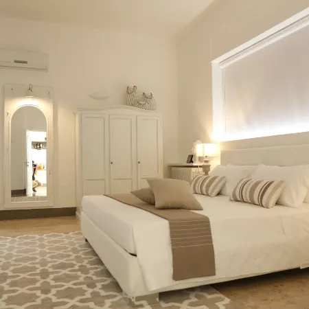 Dimi House