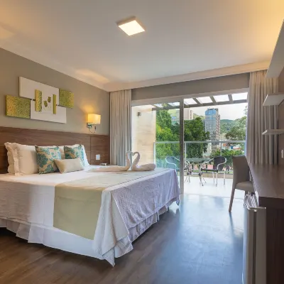 Hotel Villa Fiori Hotels near Santuario Mae Rainha - Fonte De Vida Nova